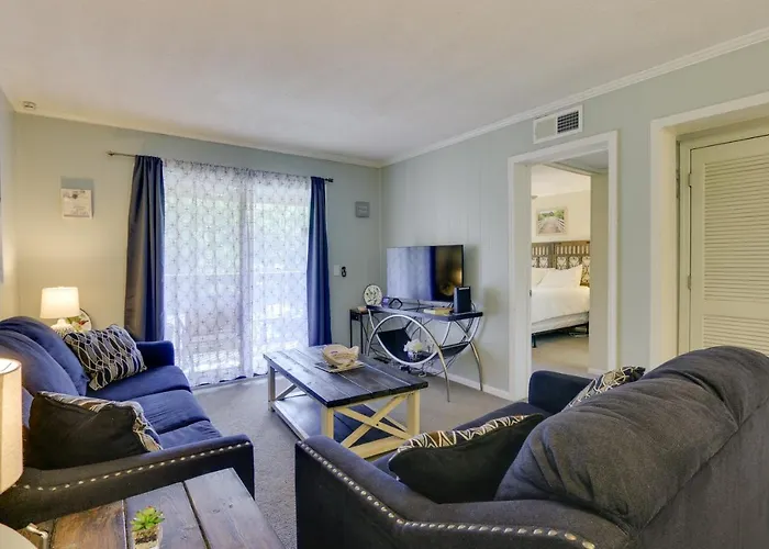 Walk To Pool & Beach: Hilton Head Island Condo!