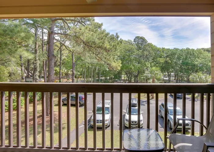 Walk To Pool & Beach: Hilton Head Island Condo!