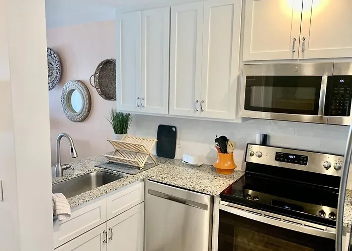 Ocean View Good Vibes Villa 2 Bed 2 Bath