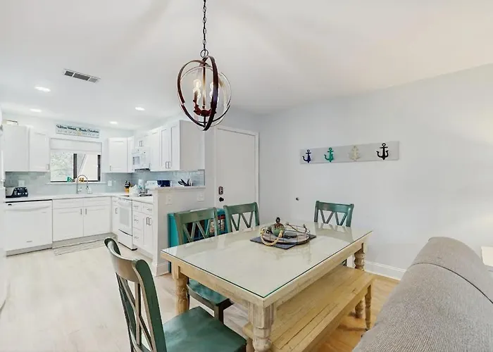 Fiddlers Cove 27E